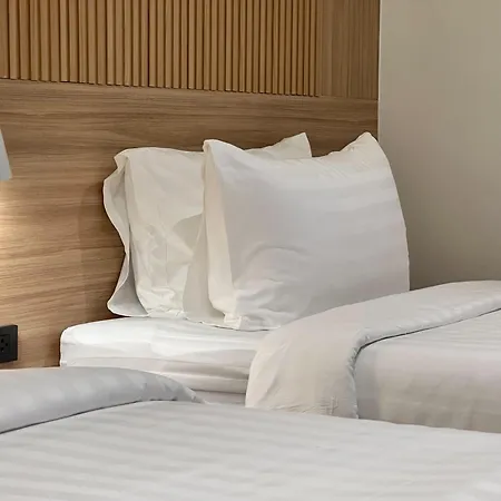Winston Hotel