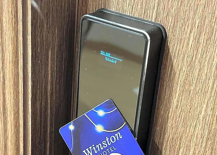 Winston Hotel
